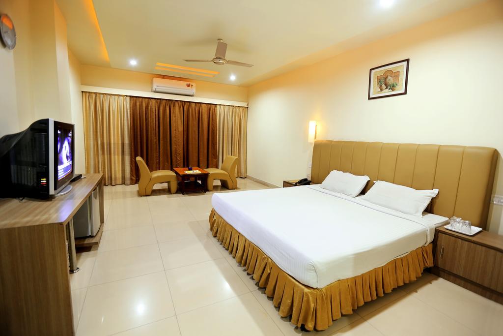 Hotel Sitara Grand Hyderabad Exterior photo