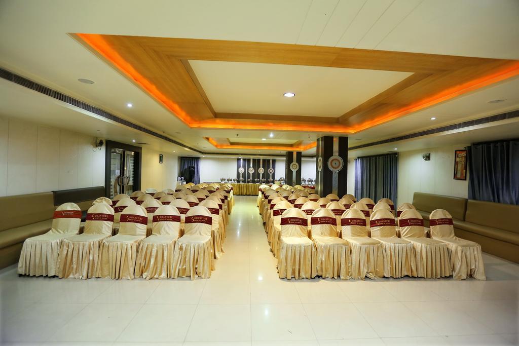 Hotel Sitara Grand Hyderabad Exterior photo