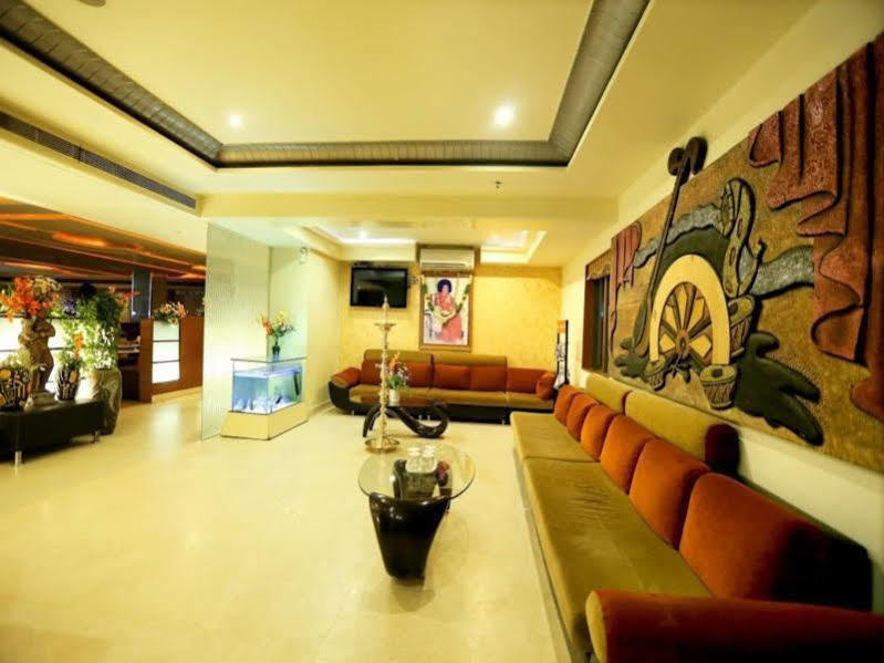 Hotel Sitara Grand Hyderabad Exterior photo